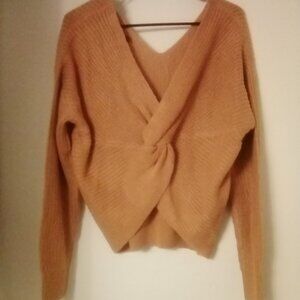 Beige Twist-Front V-Neck Sweater – Chic, Cozy & Versatile Women’s Knit Top
